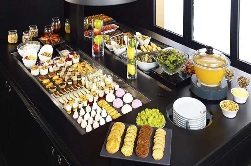 Kyriad Tarbes Bastillac Restaurant foto